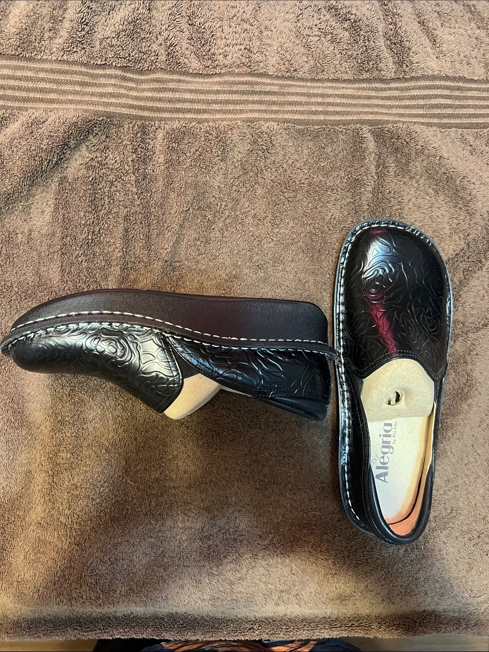 Alegria Black Embossed Leather Women's Slip-On Loafers
